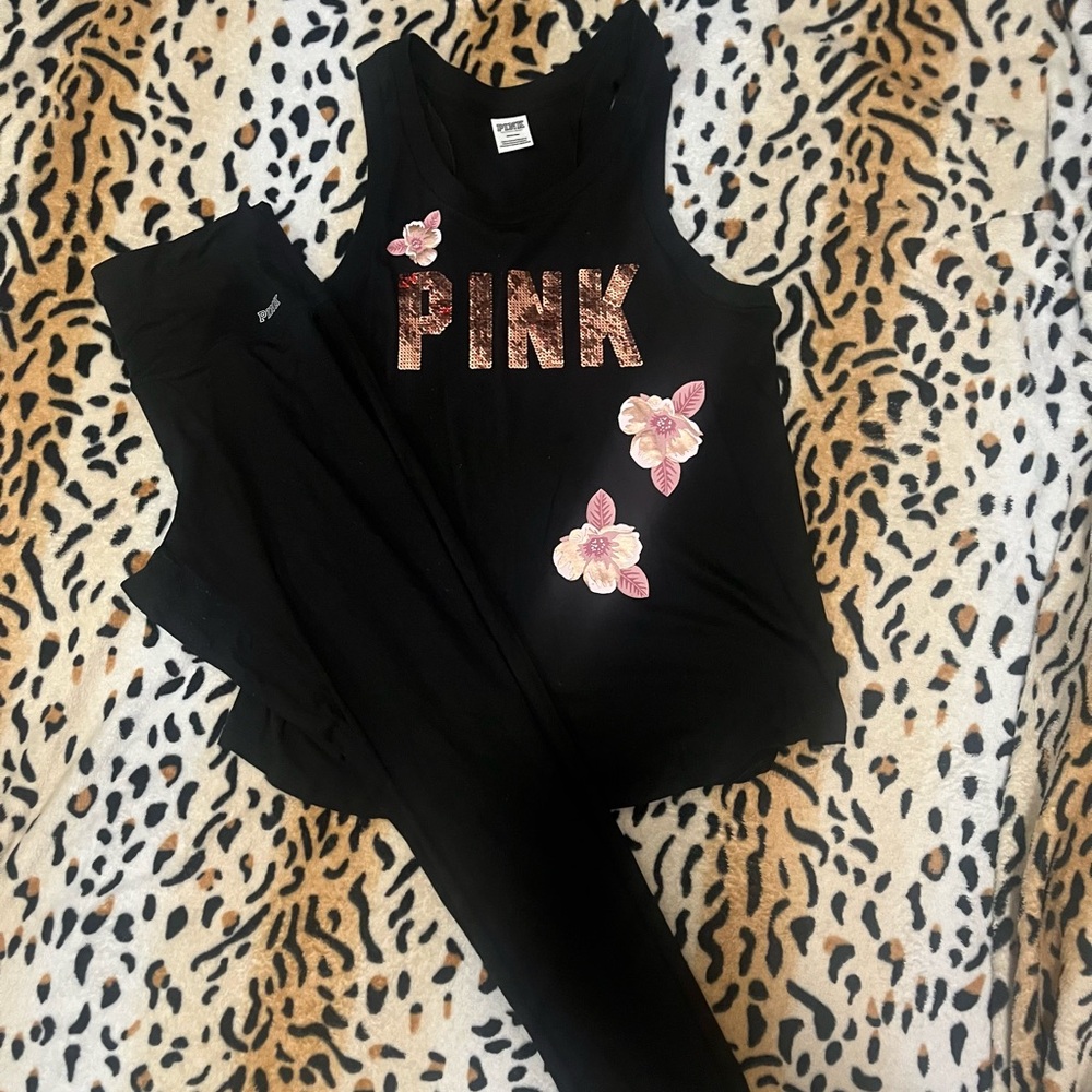 Victoria secret pink set